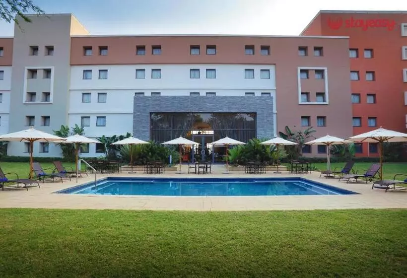 هتل Stayeasy Rustenburg