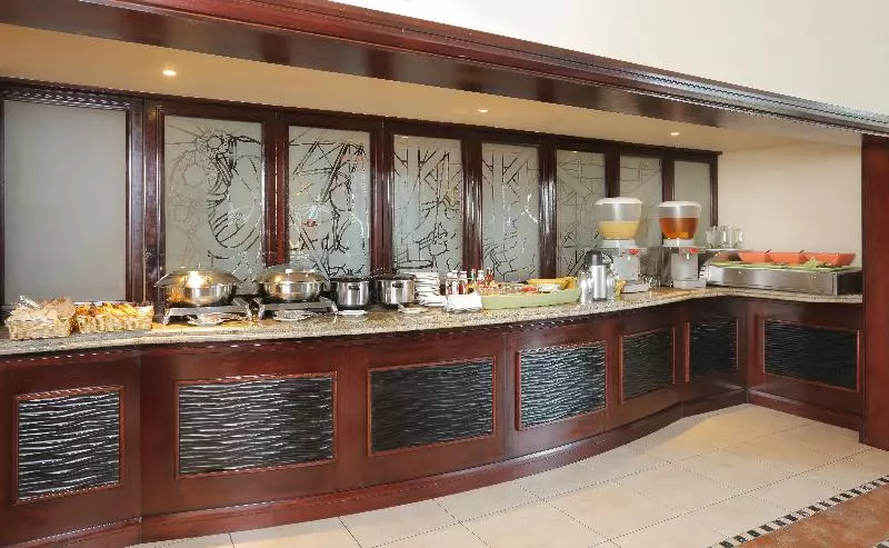 هتل Stayeasy Rustenburg