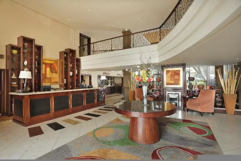 هتل Stayeasy Rustenburg