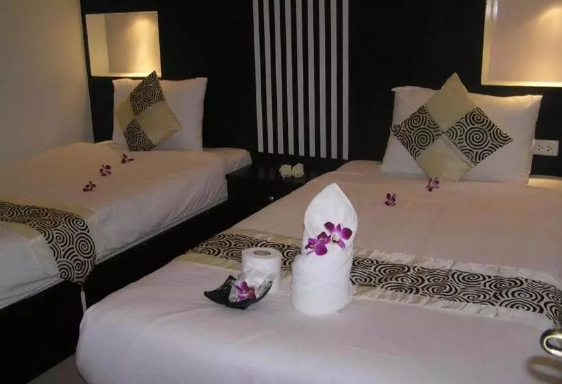 هتل The Impress Khonkaen