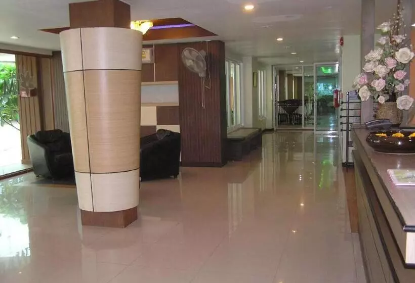 هتل The Impress Khonkaen