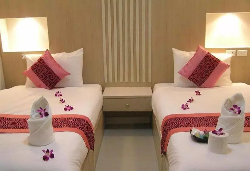 هتل The Impress Khonkaen