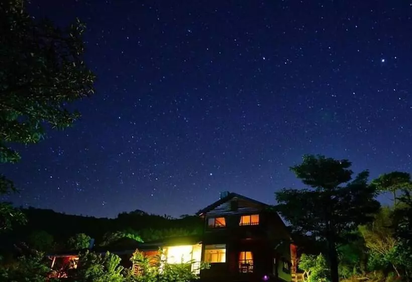 هتل Walk Cloud B&b