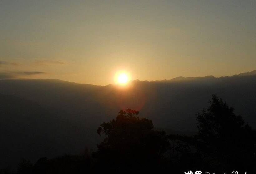 هتل Walk Cloud B&b