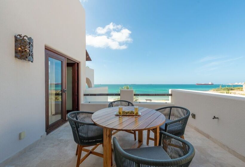 Playa De La Paz Condominiums