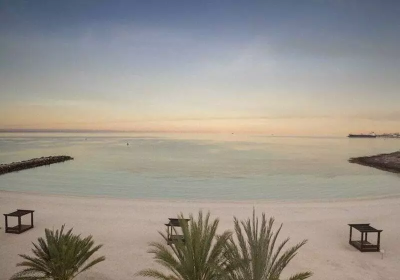 Playa De La Paz Condominiums
