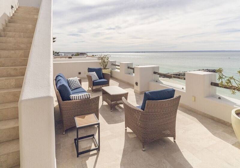 Playa De La Paz Condominiums