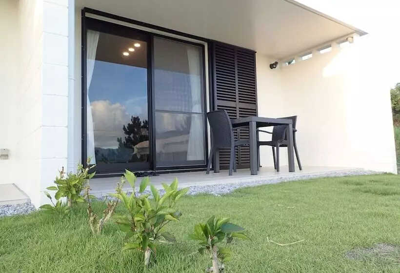 Terrace Iriomotejima Condominium