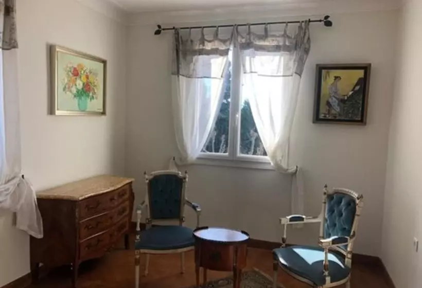 Aamiaismajoitus (B&B) Chambres D Hôtes Mas De L Evidence