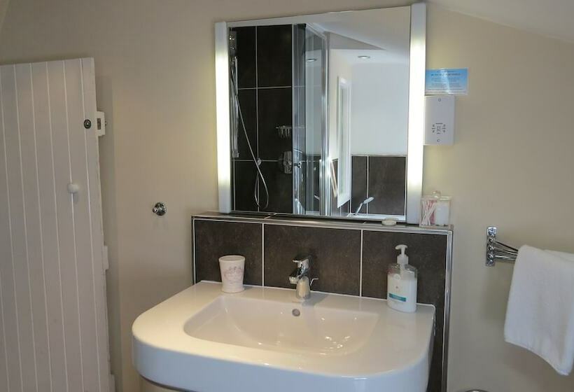 Nocleg ze śniadaniem Greyhound Cottage