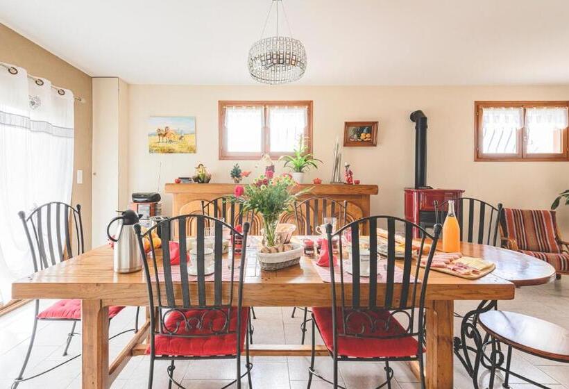 Пансион Chambres D Hôtes Les Colombes