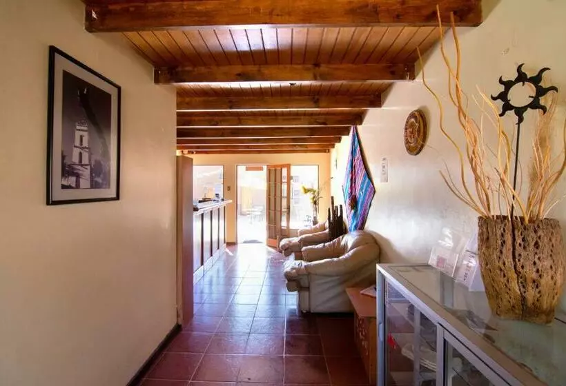 Inti & Killa Hostal