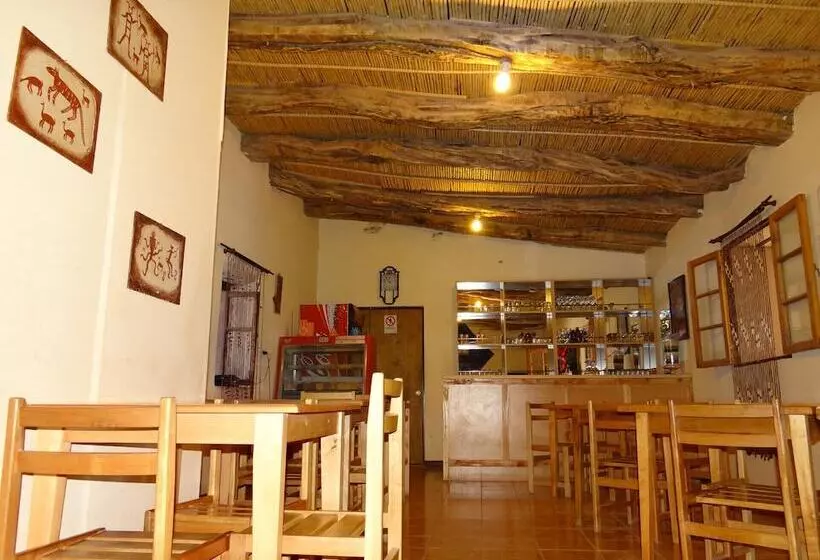 Inti & Killa Hostal
