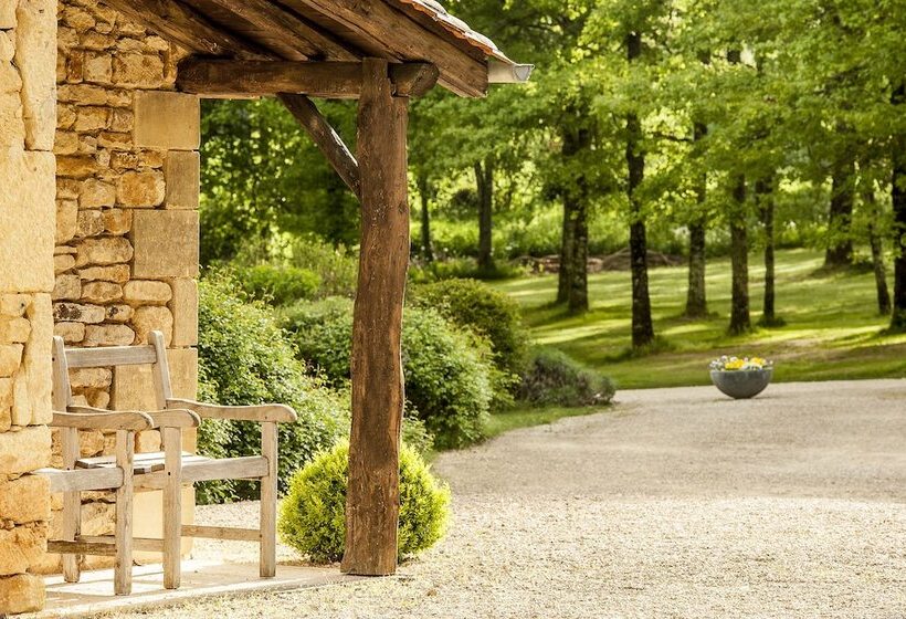 פנסיון Aux Couleurs D Esteil