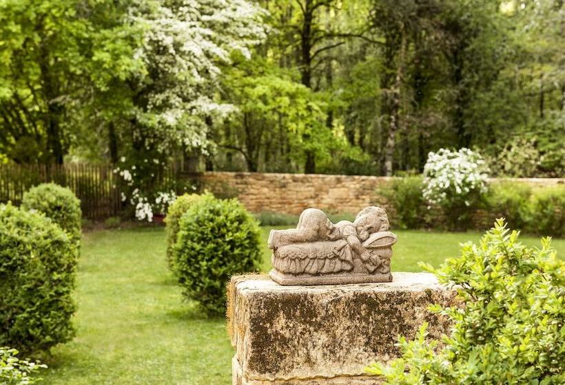 פנסיון Aux Couleurs D Esteil