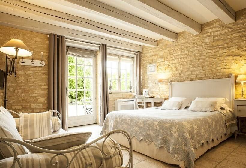 פנסיון Aux Couleurs D Esteil