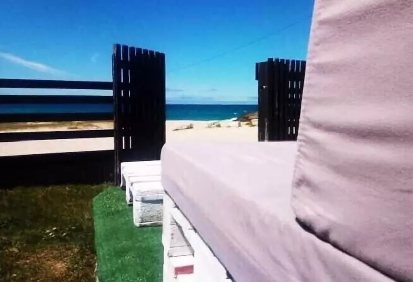 Escuela De Surf Y Hostel Baldaio