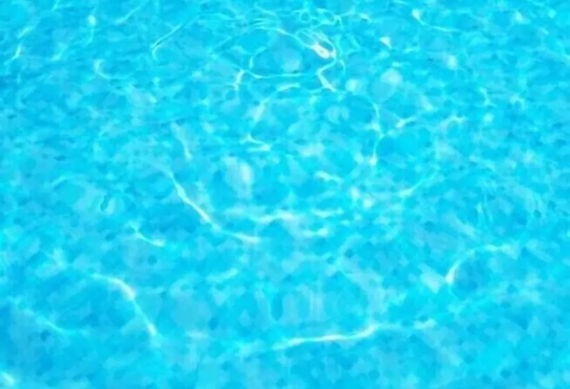 Escuela De Surf Y Hostel Baldaio