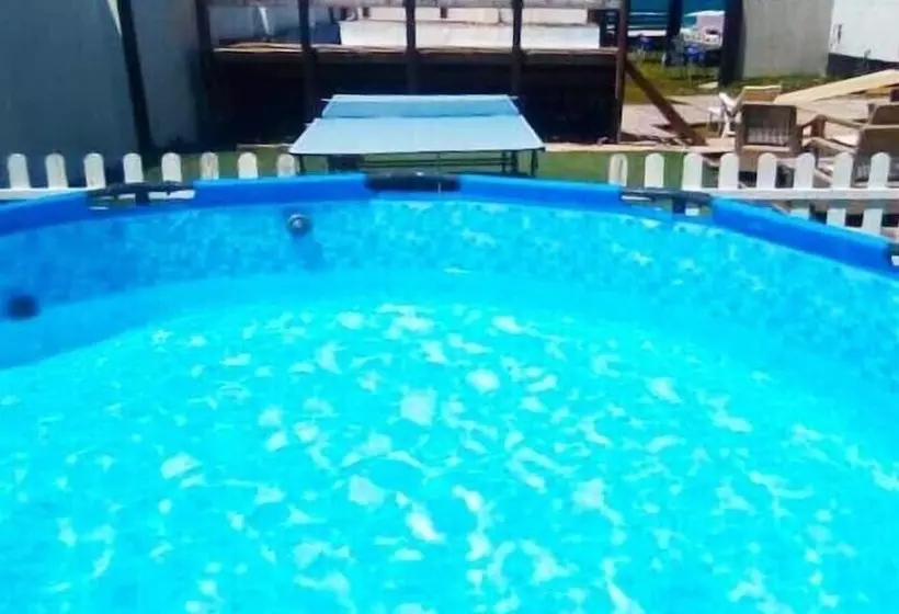 Escuela De Surf Y Hostel Baldaio