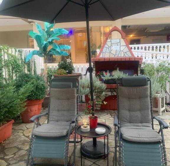 בית מלון כפרי Exarhos