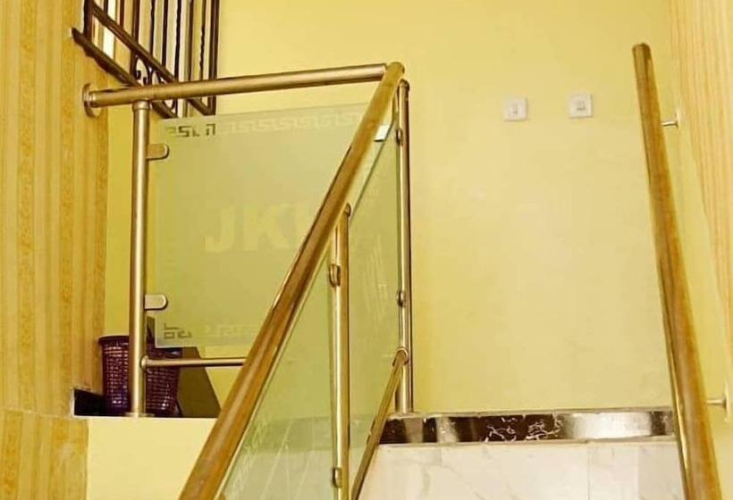 هتل Jemadex Kings