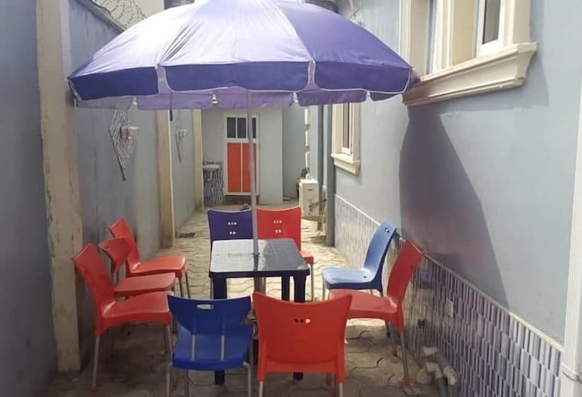 هتل Jemadex Kings