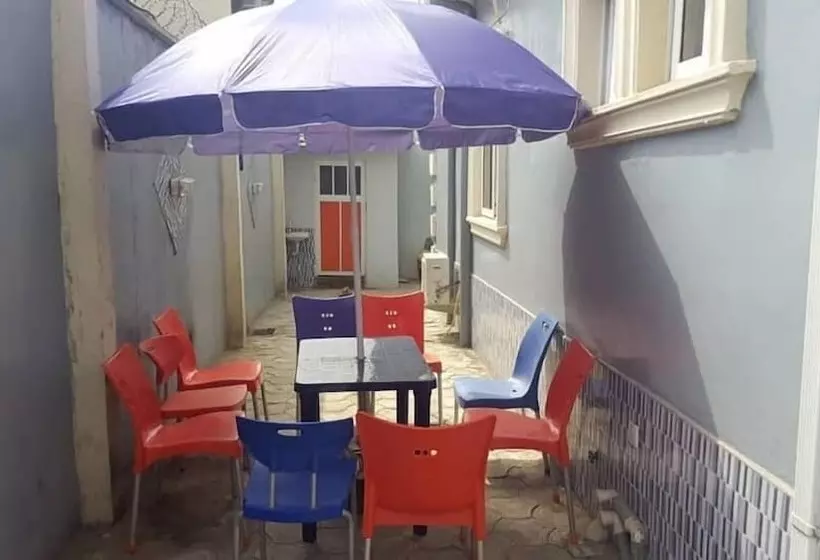 هتل Jemadex Kings