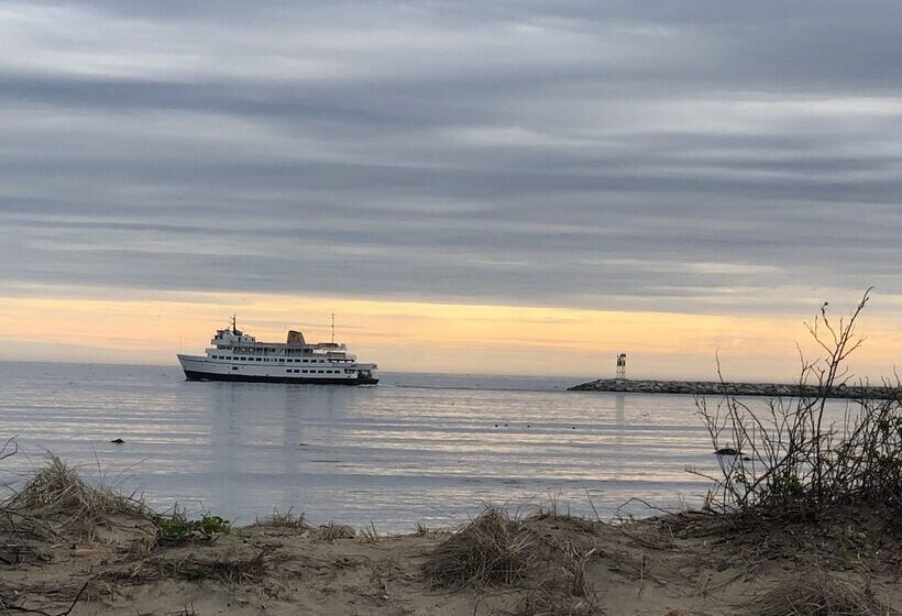 فندق Water Street Inn