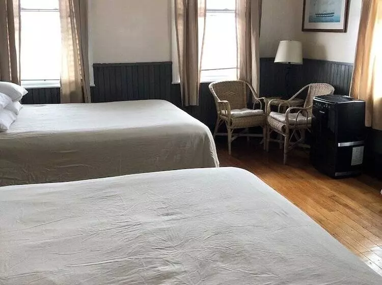 ホテル Water Street Inn