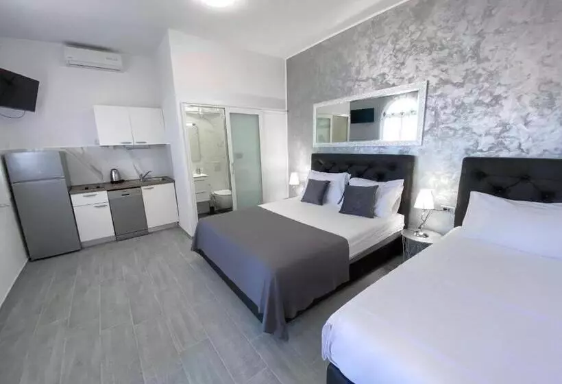 Majatalo Apartmani Daša Tučepi