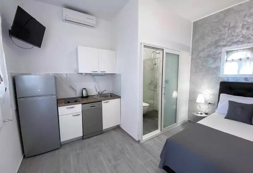 Majatalo Apartmani Daša Tučepi