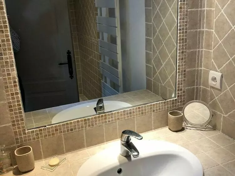 Majatalo Maison D Hotes Les Petites Sources