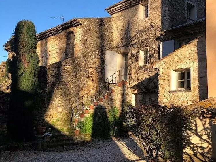 Majatalo Maison D Hotes Les Petites Sources