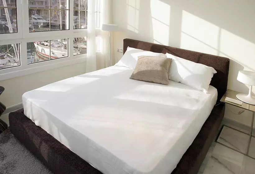 Apartamentos Marina Almerimar