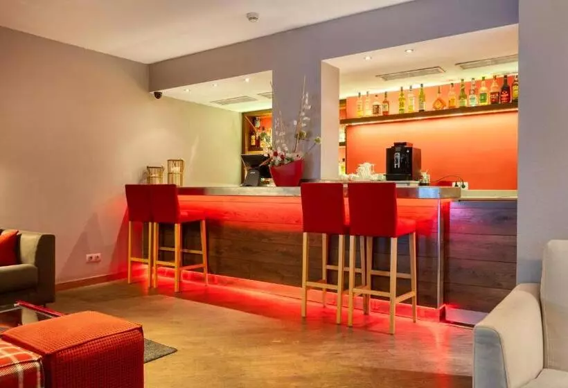 Отель America Barcelona