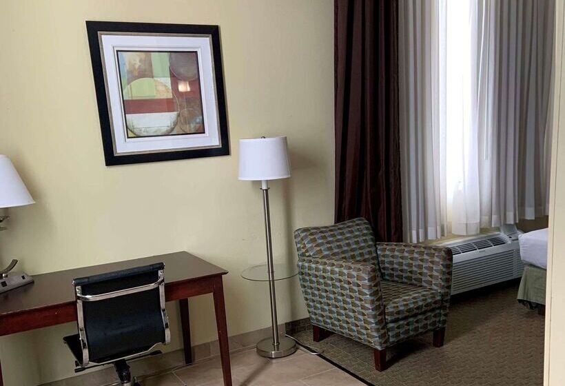 호텔 Best Western Airport Inn & Suites Cleveland