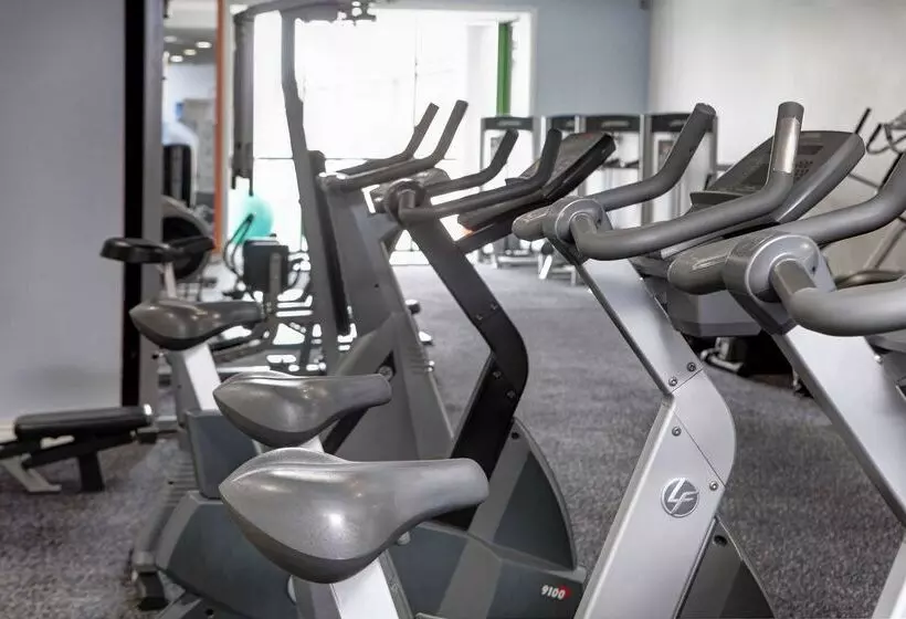 Best Western Plus Bentley Hotel, Leisure Club & Spa