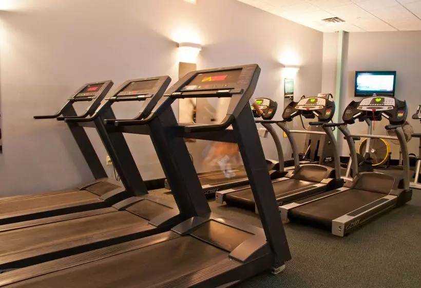 فندق Best Western Plus Brandywine Inn & Suites