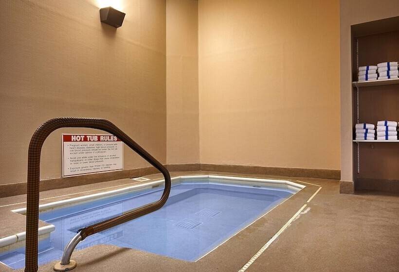 בית מלון כפרי Best Western Plus Brandywine Inn & Suites