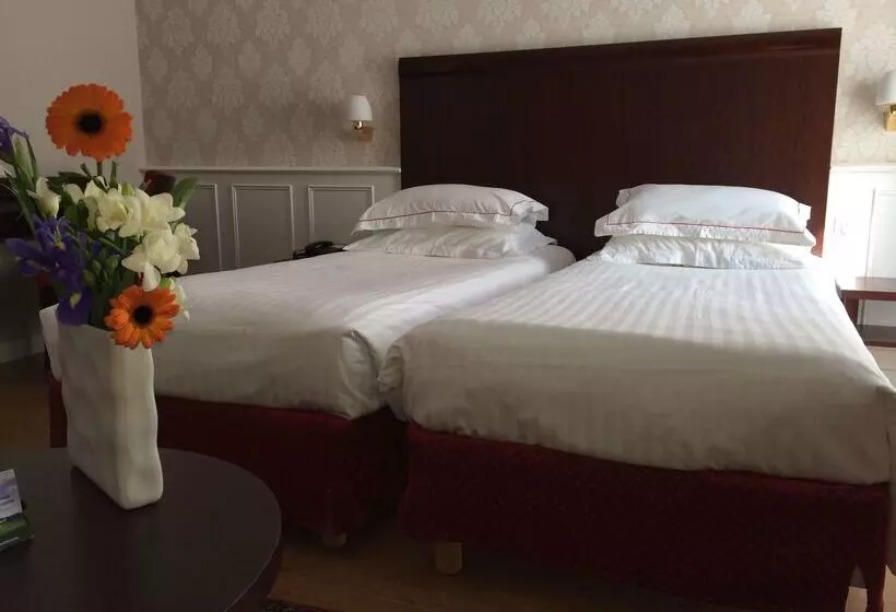 Отель Best Western Plus Hôtel D Angleterre