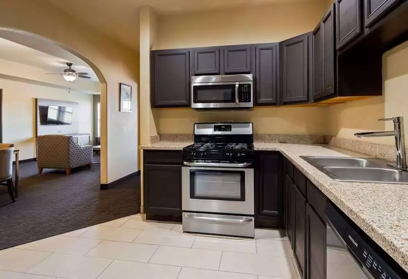 ホテル Best Western Plus Hill Country Suites   San Antonio