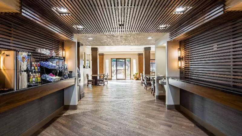 ホテル Best Western Plus Hill Country Suites   San Antonio