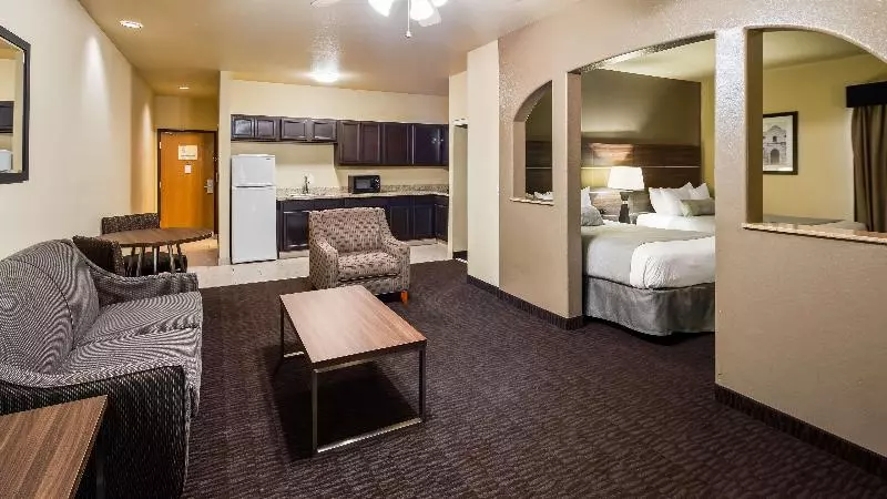 ホテル Best Western Plus Hill Country Suites   San Antonio