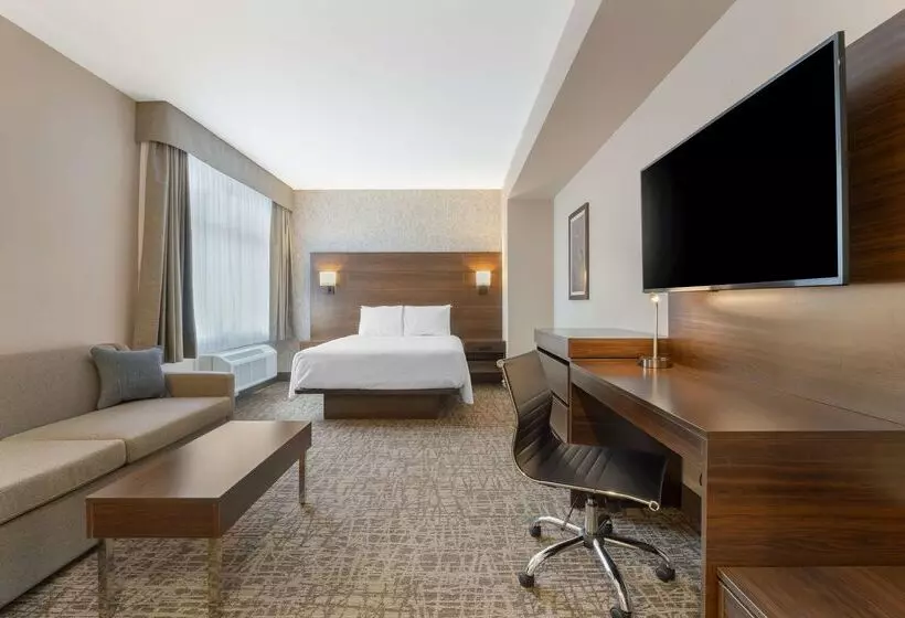 هتل Best Western Plus Mission City Lodge