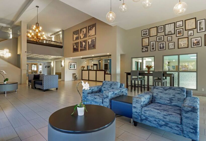 Отель Best Western Plus Mountain View Auburn Inn