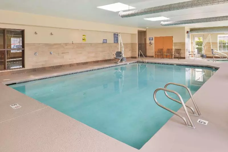 酒店 Best Western Plus Mountain View Auburn Inn