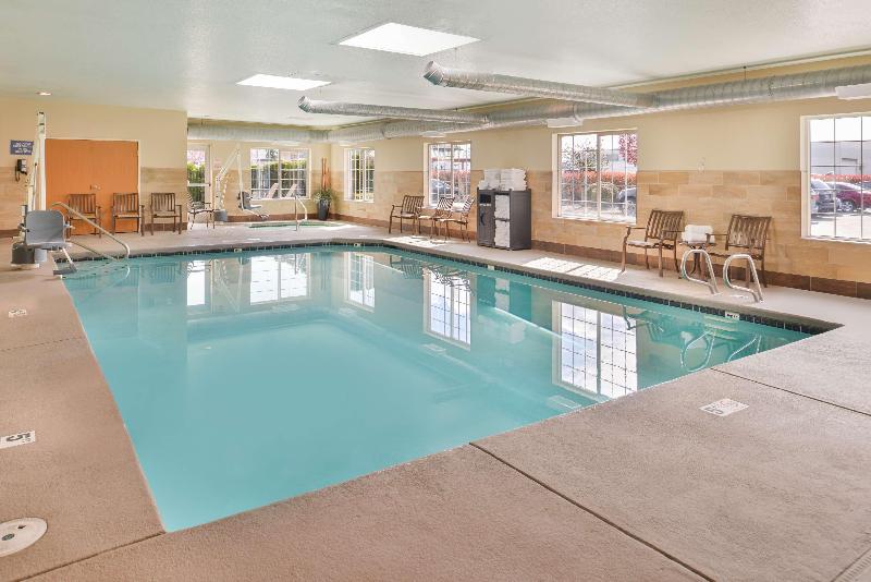 Отель Best Western Plus Mountain View Auburn Inn