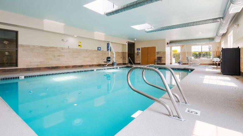 Отель Best Western Plus Mountain View Auburn Inn