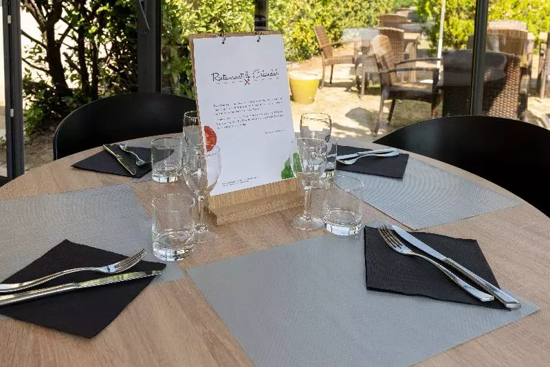 Brit Hotel Avignon Sud Le Calendal