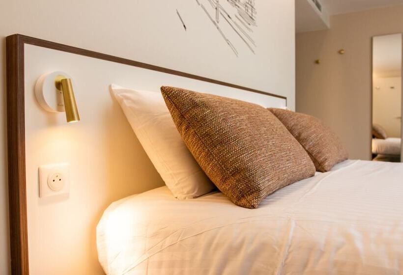 هتل Du Pin Nice Port